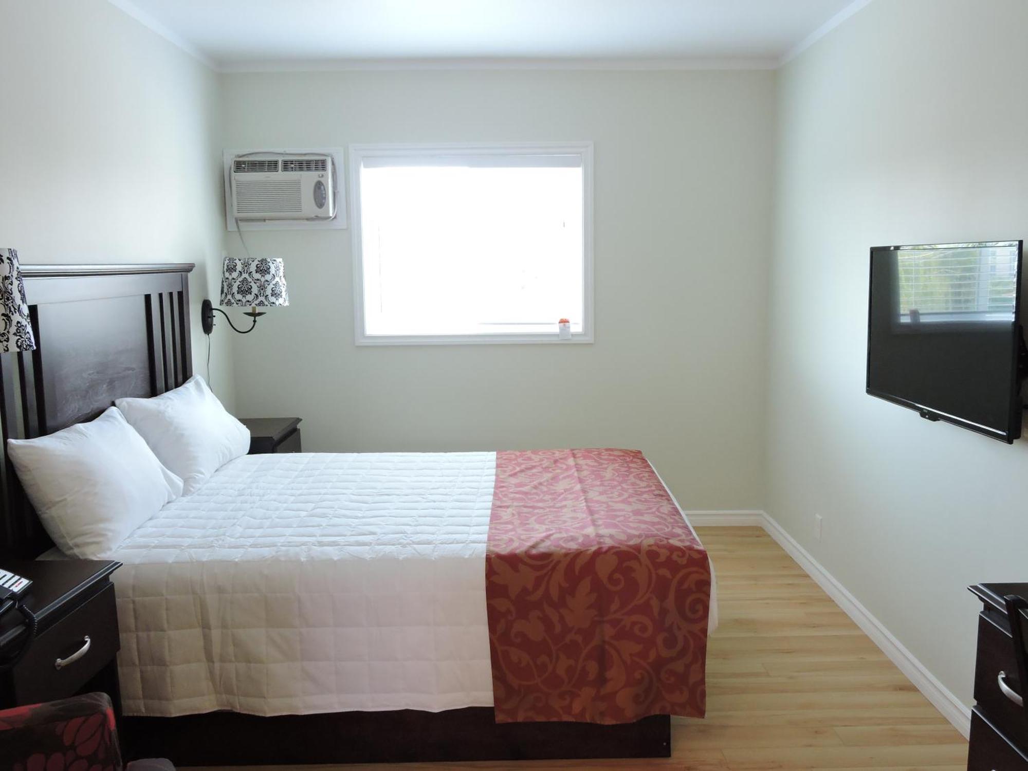 Almo Court Motel Cranbrook Ruang foto